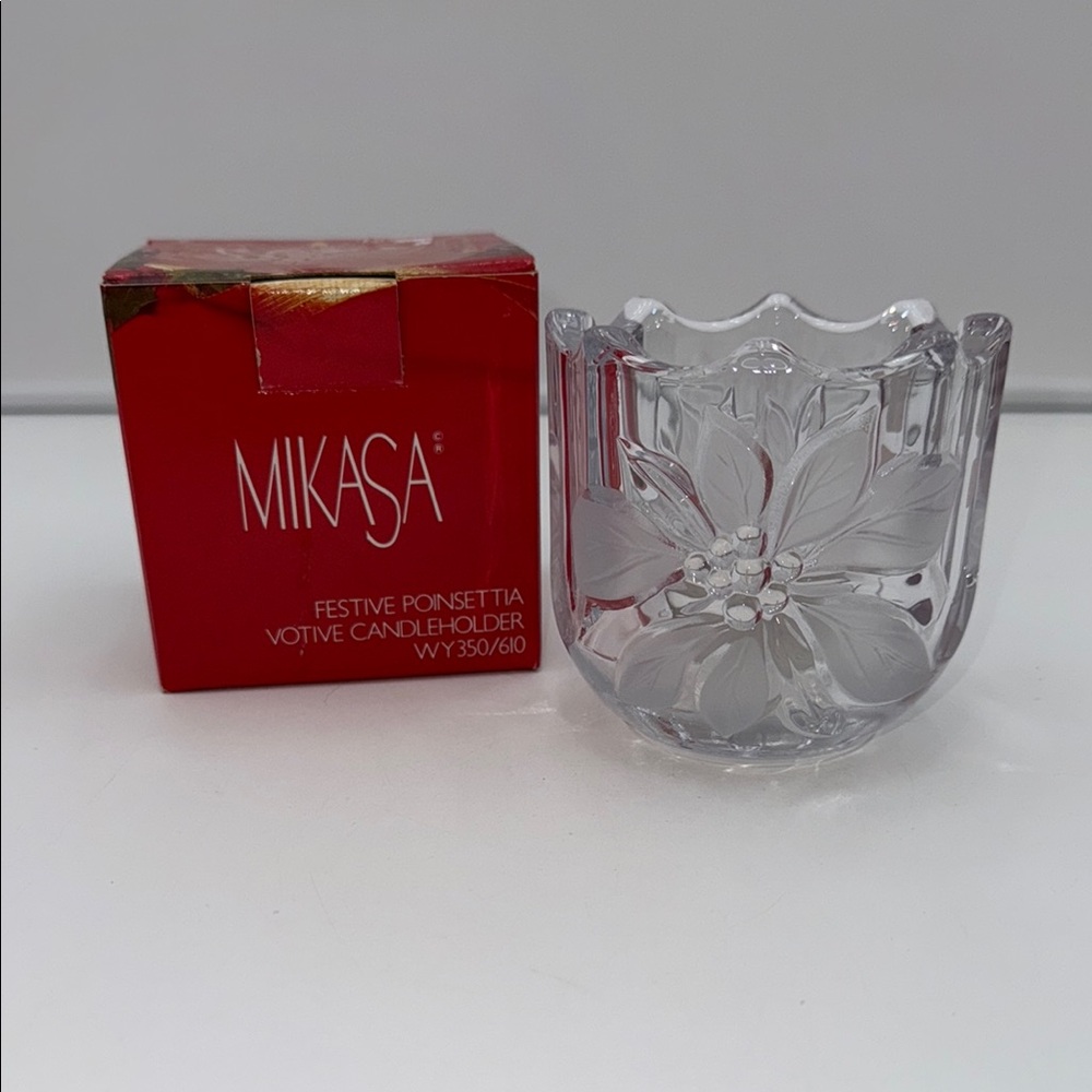 Mikasa Festive Poinsettia Crystal Candle Holder NIB